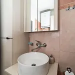 Val Апартаменти *
