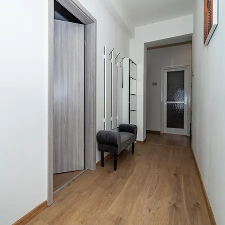 Val Апартаменты Задар