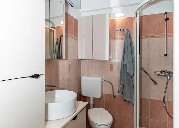 Val Апартаменты Задар