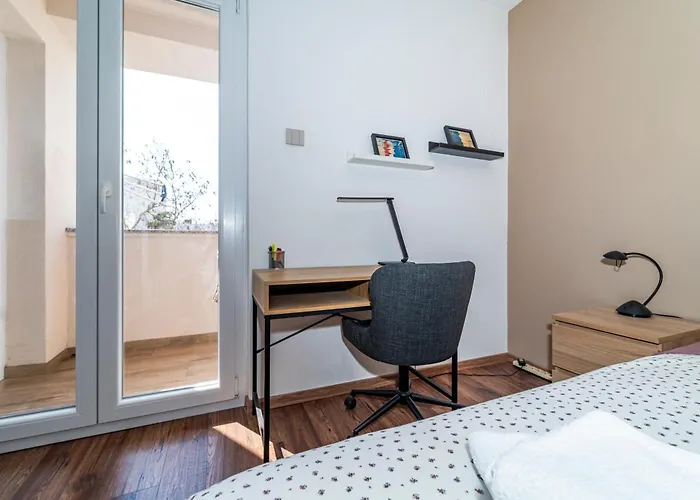 Val Апартаменты *