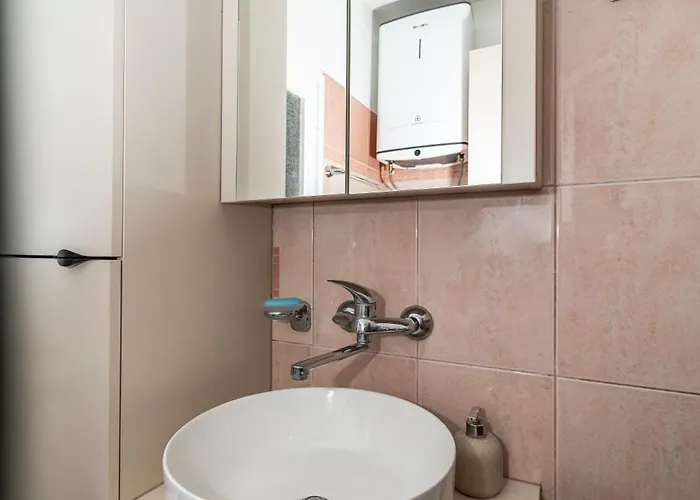 Val Апартаменты *