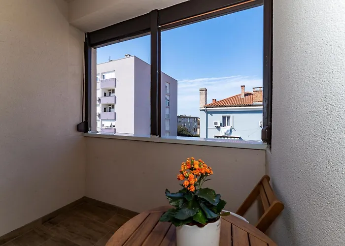 Val Апартаменты Задар